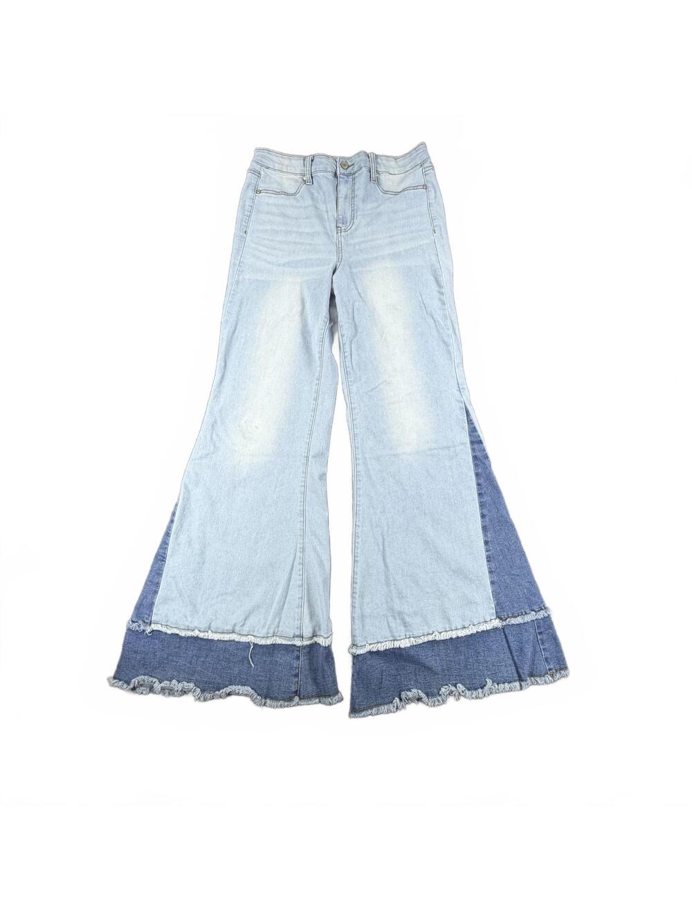 Women's Altar’d State Flare Wide Leg Two Tone Jeans with Frayed Hem Size 30